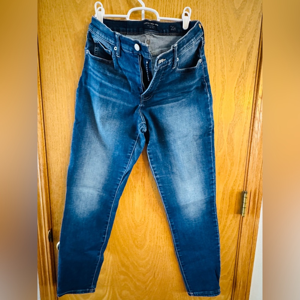 Lucky Brand Classic Blue Jeans